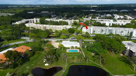 6080 80th Street N St Petersburg FL 33709