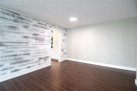 6080 80th Street N St Petersburg FL 33709
