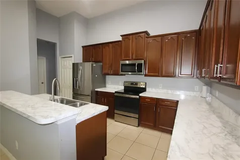2424 Pond Cove Way Apopka FL 32712
