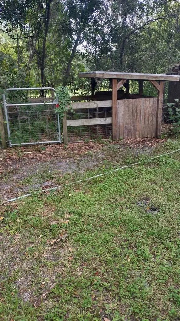 30500 34th Avenue E Myakka City FL 34251