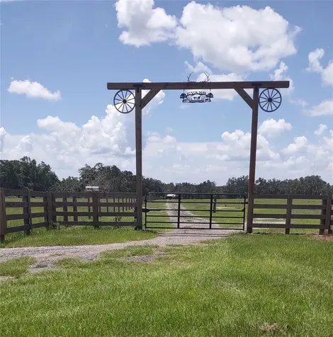 30500 34th Avenue E Myakka City FL 34251