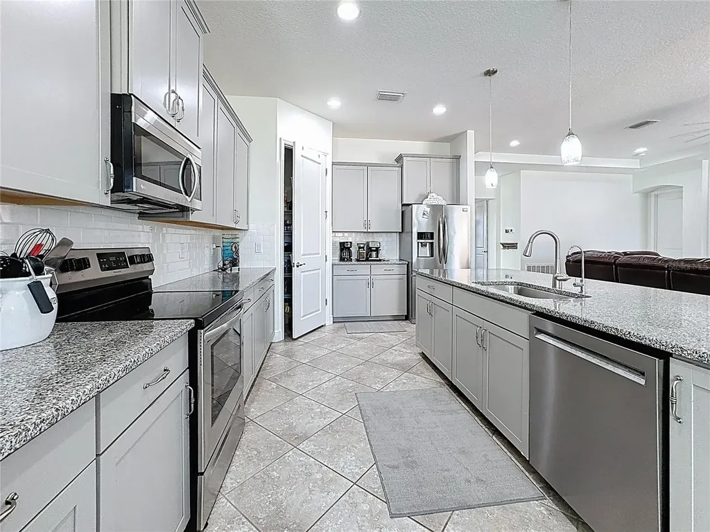 309 167th Boulevard E Bradenton FL 34212