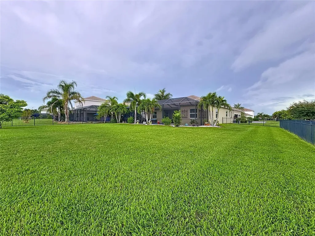 309 167th Boulevard E Bradenton FL 34212