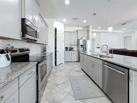 309 167th Boulevard E Bradenton FL 34212