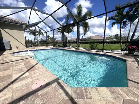 309 167th Boulevard E Bradenton FL 34212