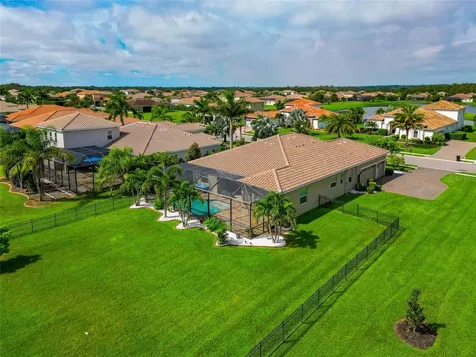 309 167th Boulevard E Bradenton FL 34212