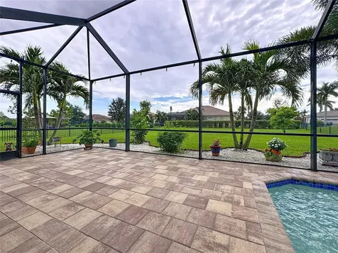 309 167th Boulevard E Bradenton FL 34212