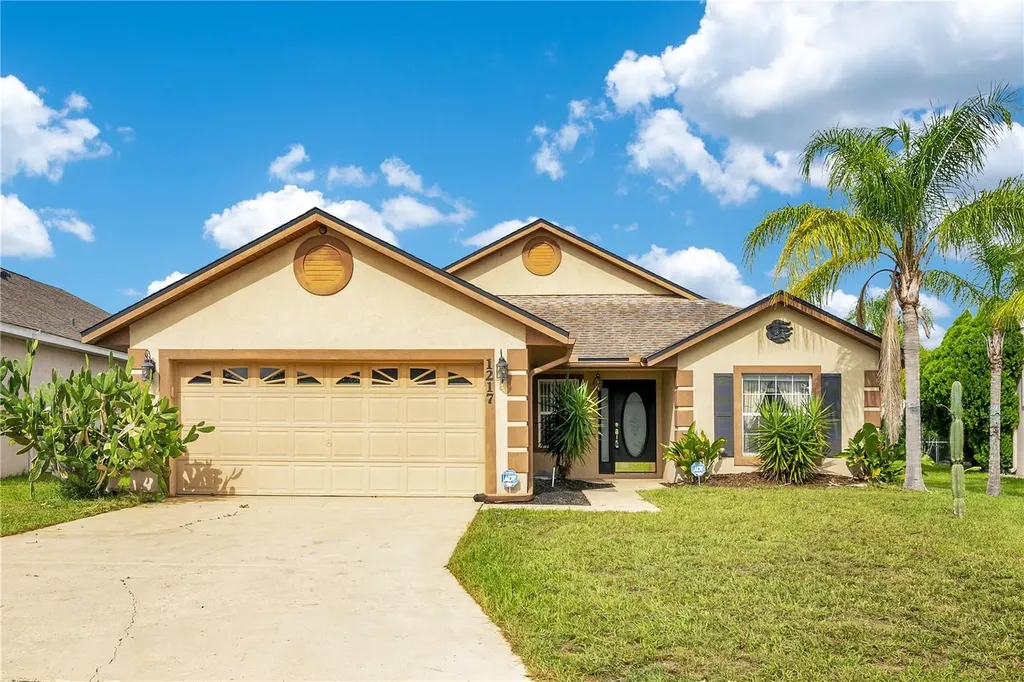 1217 Jaybee Avenue Davenport FL 33897