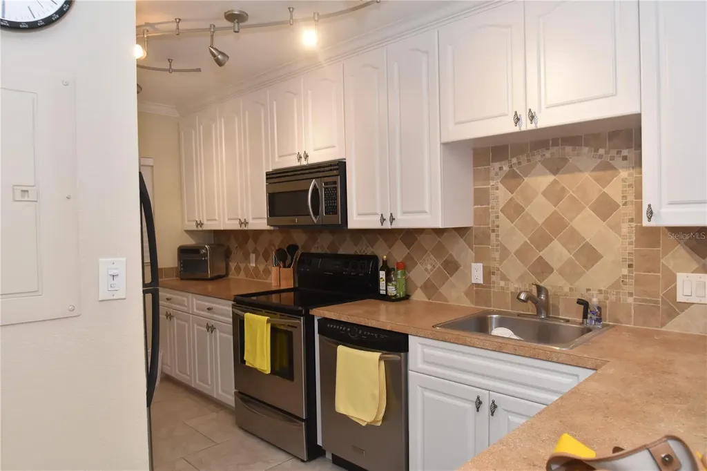 3700 S Osprey Avenue Sarasota FL 34239