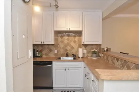 3700 S Osprey Avenue Sarasota FL 34239