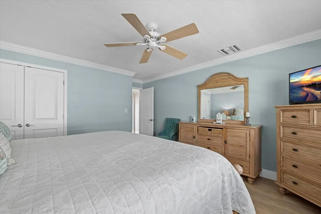 5830 Midnight Pass Road Sarasota FL 34242