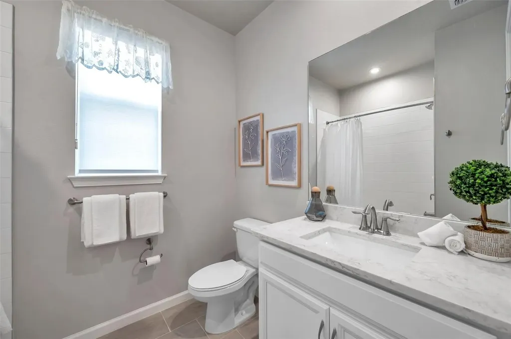 3747 Laughing Dove Avenue Sun City Center FL 33573