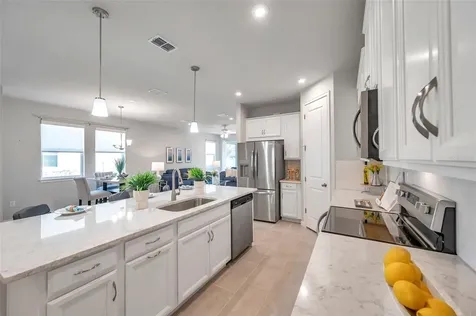 3747 Laughing Dove Avenue Sun City Center FL 33573