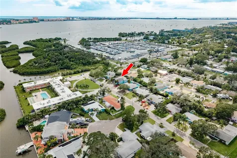 2815 45th Street S Gulfport FL 33711