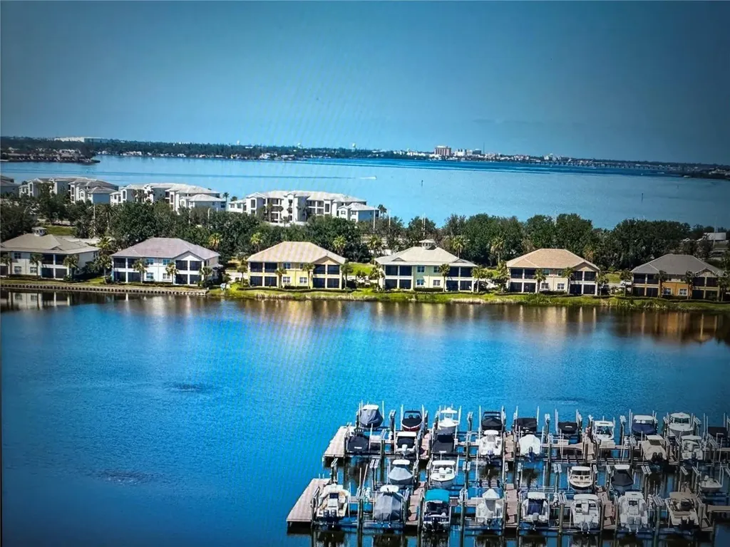 1121 Riverscape Street Bradenton FL 34208
