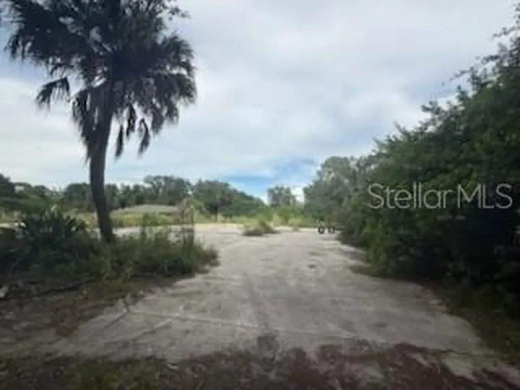 741 N Combee Road Lakeland FL 33801