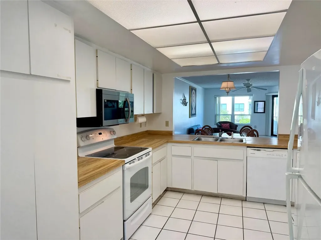 601 Gulf Drive N Bradenton Beach FL 34217