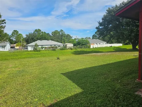 384-386 Cocoa Court Kissimmee FL 34758
