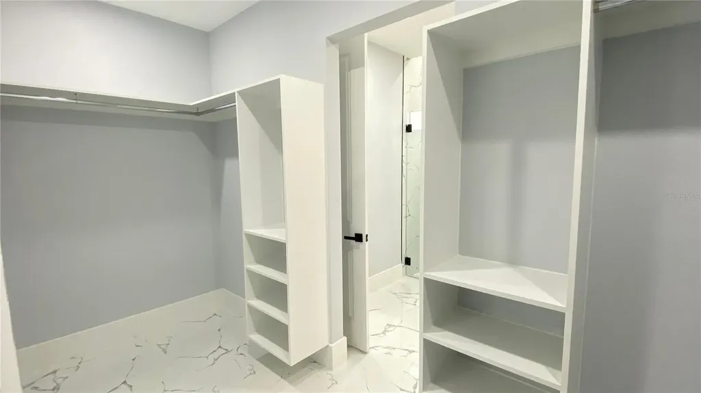 21 NW 7th Street Cape Coral FL 33993