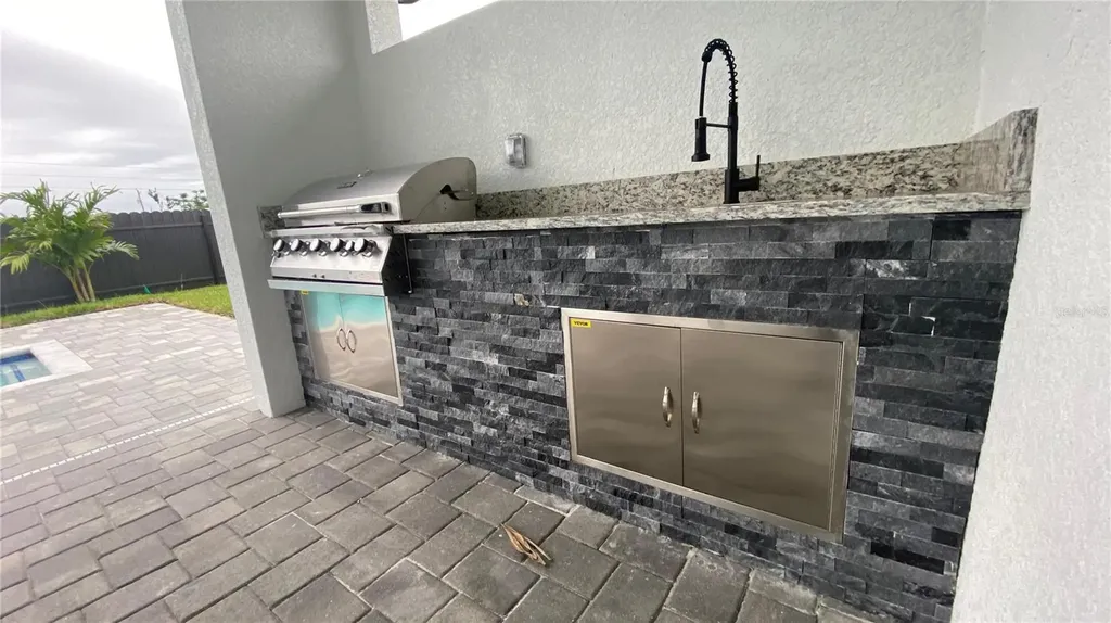 21 NW 7th Street Cape Coral FL 33993