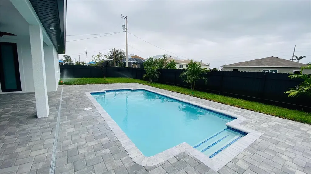 21 NW 7th Street Cape Coral FL 33993