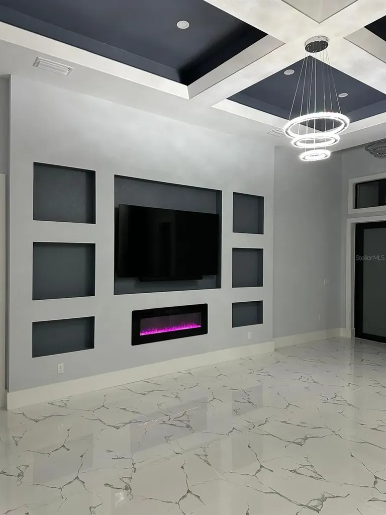 21 NW 7th Street Cape Coral FL 33993