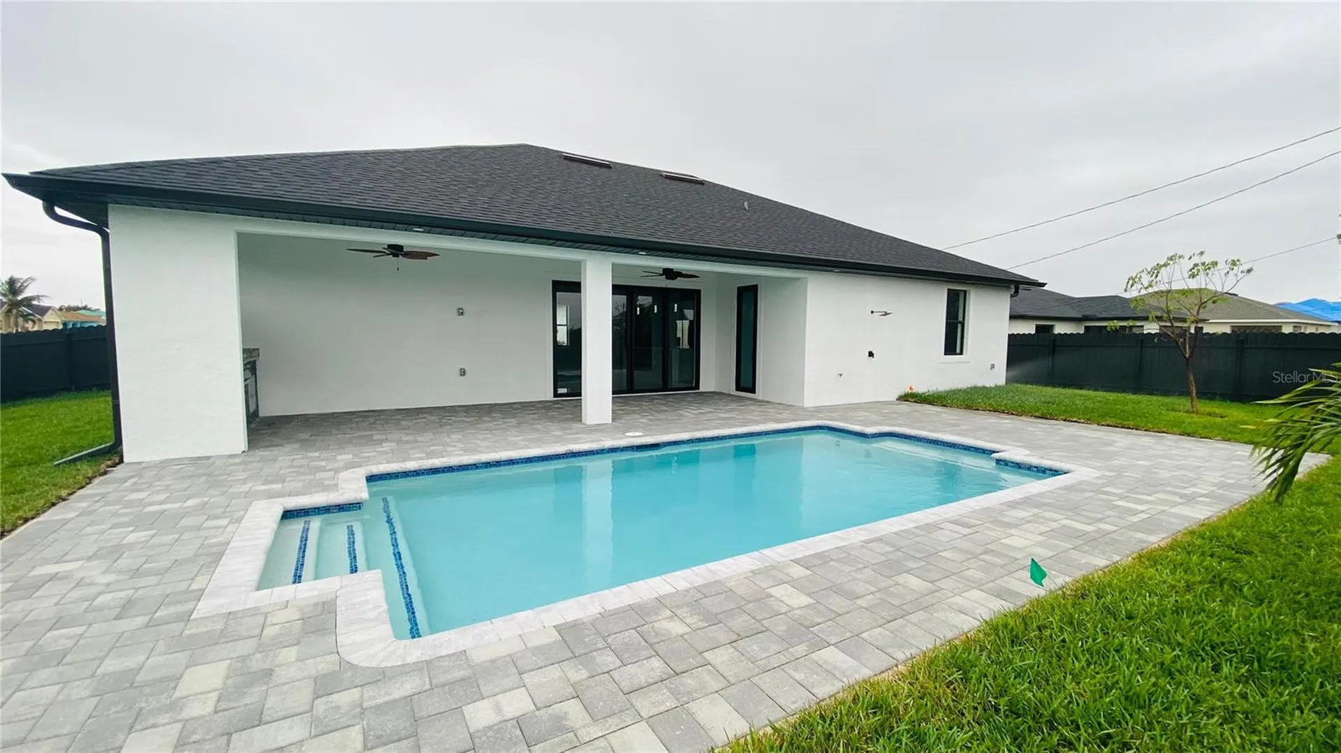 21 NW 7th Street Cape Coral FL 33993