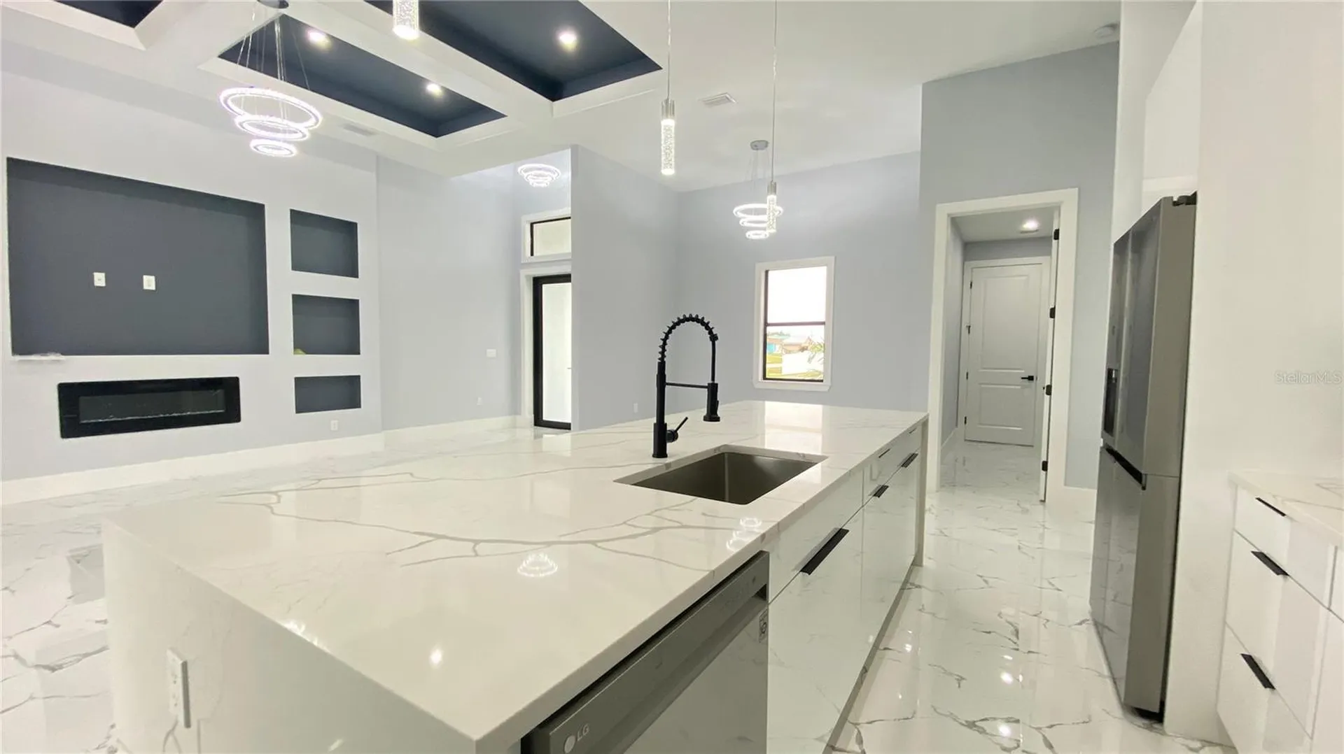 21 NW 7th Street Cape Coral FL 33993