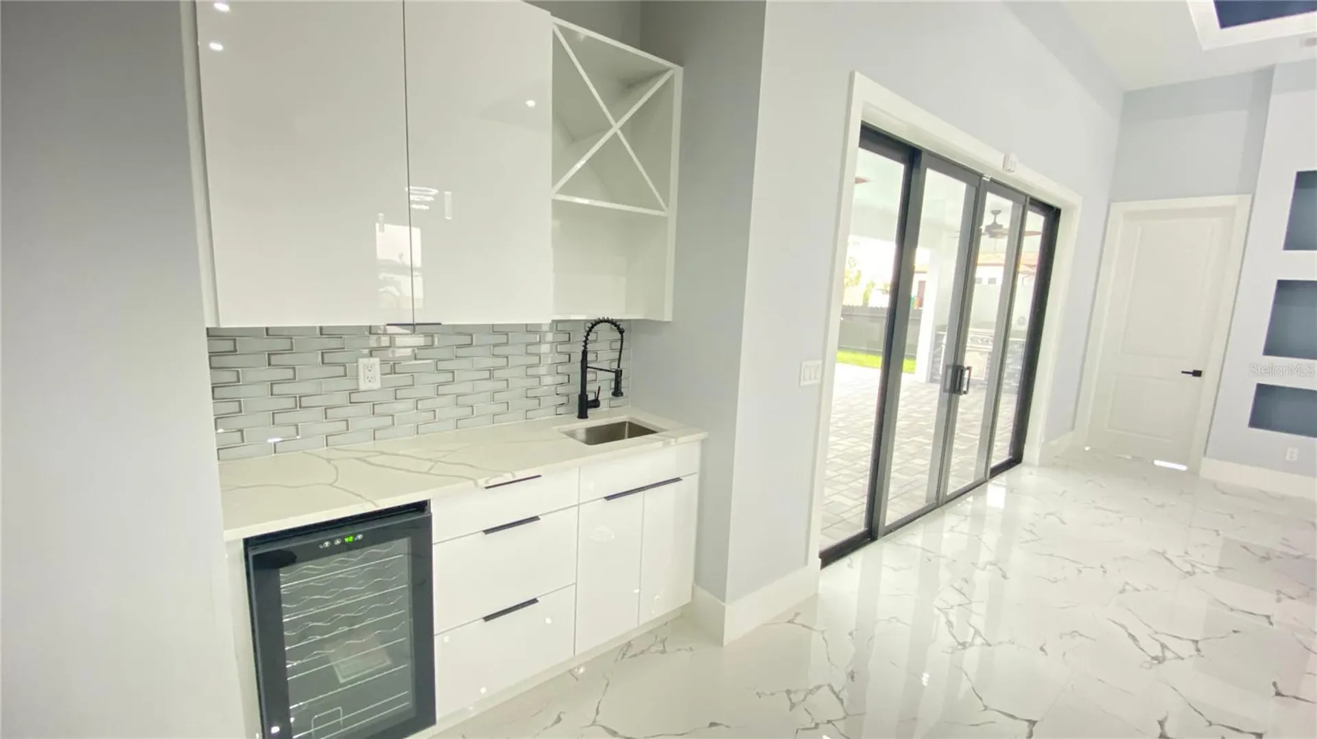 21 NW 7th Street Cape Coral FL 33993