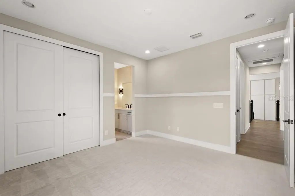 9453 Golden Laurel Lane Orlando FL 32827