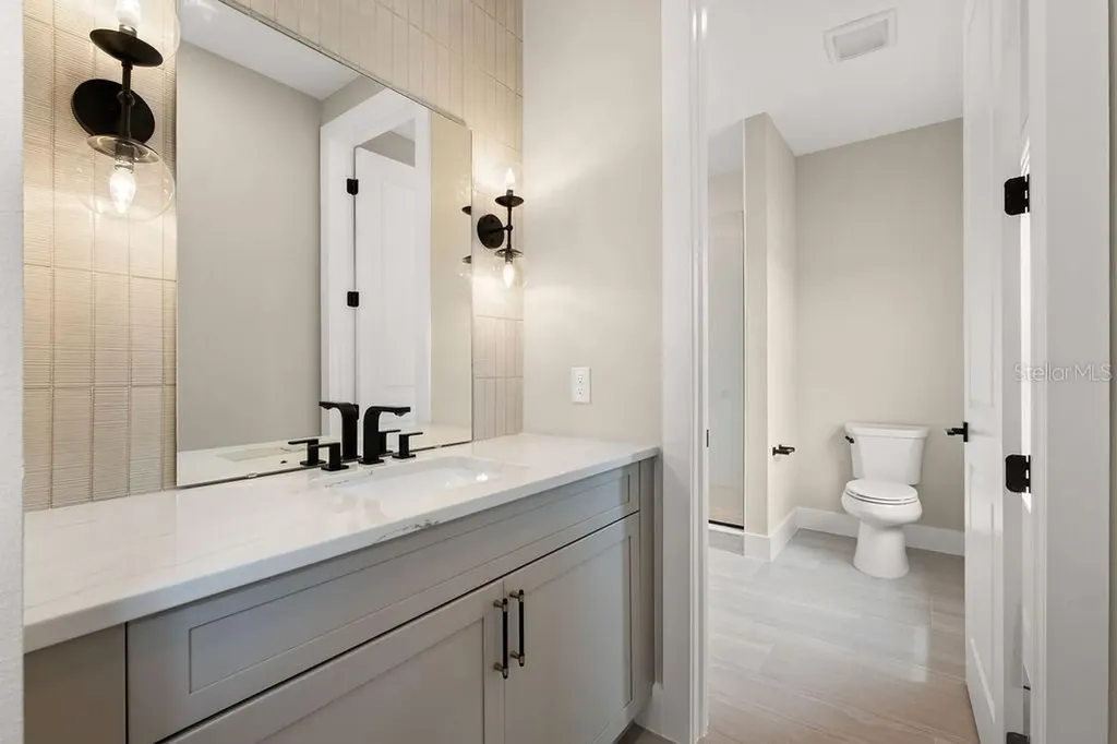 9453 Golden Laurel Lane Orlando FL 32827