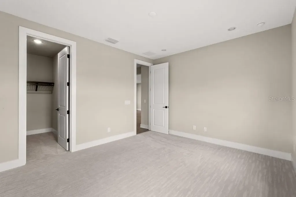 9453 Golden Laurel Lane Orlando FL 32827