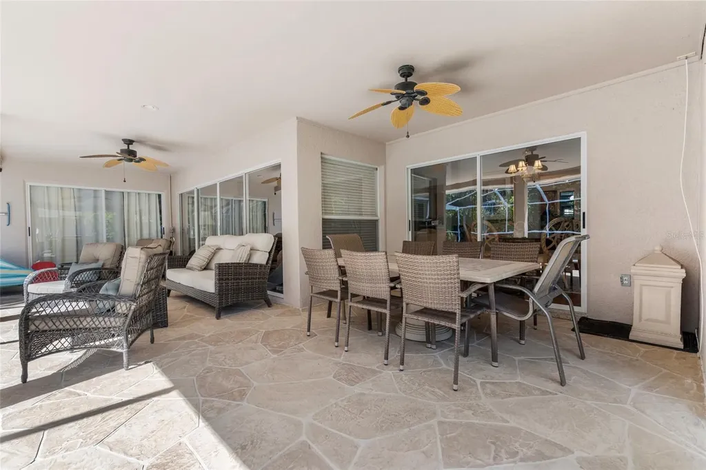 5542 Avenue Du Soleil Lutz FL 33558