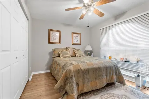 5542 Avenue Du Soleil Lutz FL 33558