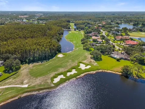 5542 Avenue Du Soleil Lutz FL 33558