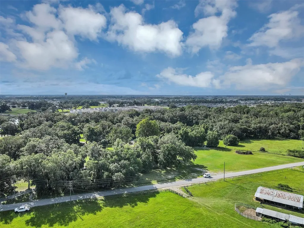 510 Phillips Lane Wildwood FL 34785