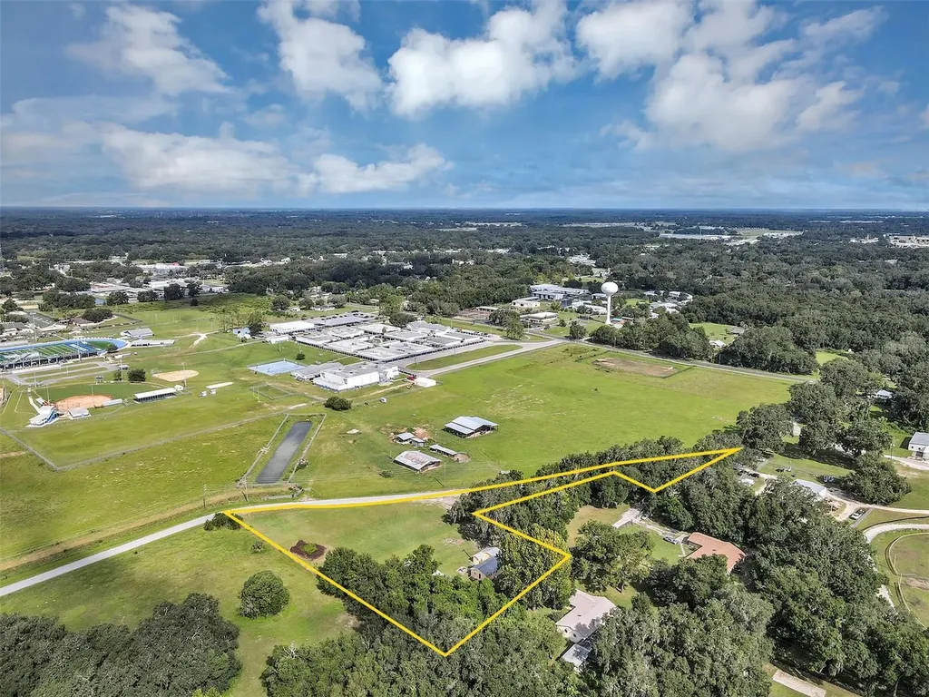 510 Phillips Lane Wildwood FL 34785