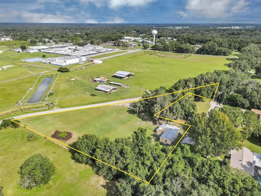 510 Phillips Lane Wildwood FL 34785