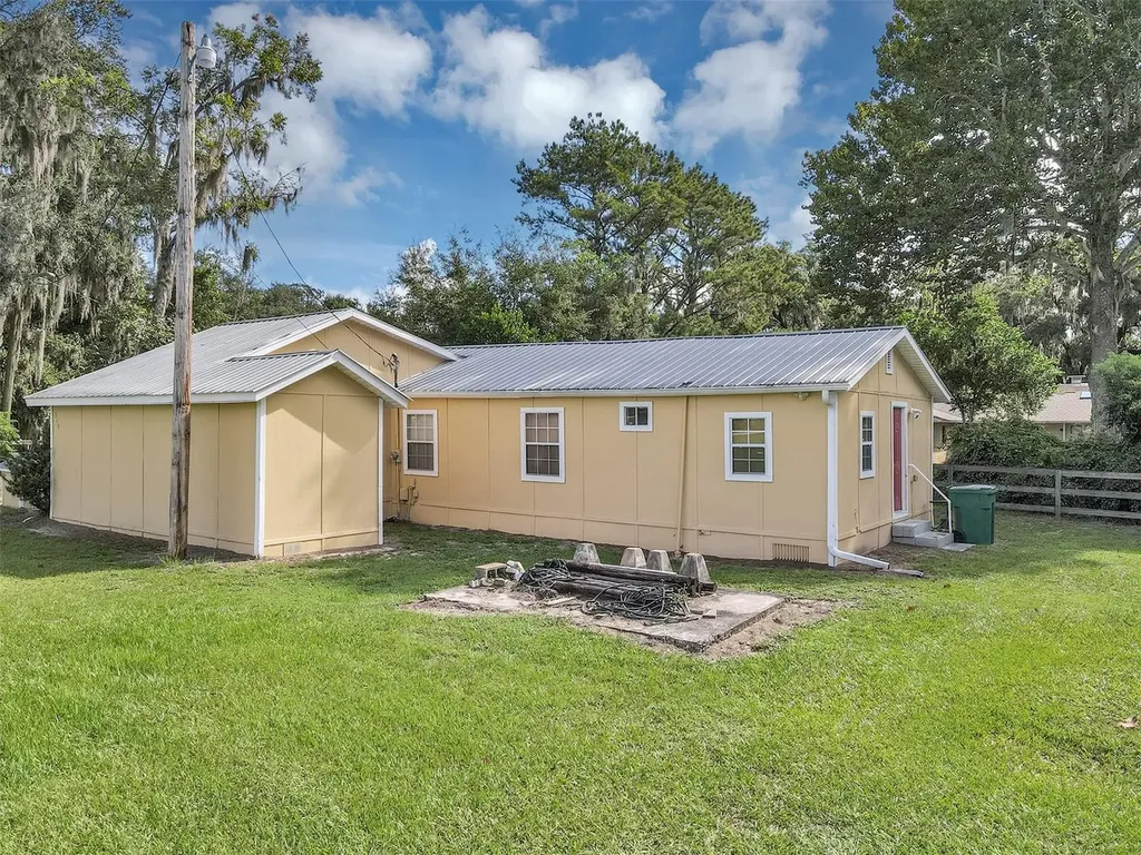 510 Phillips Lane Wildwood FL 34785
