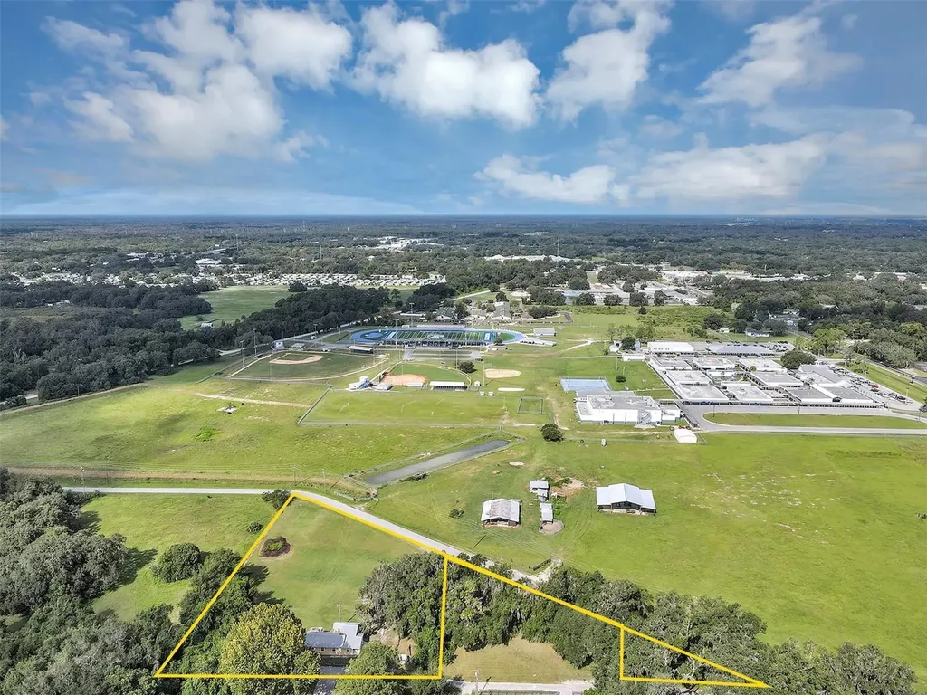 510 Phillips Lane Wildwood FL 34785