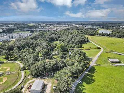 510 Phillips Lane Wildwood FL 34785
