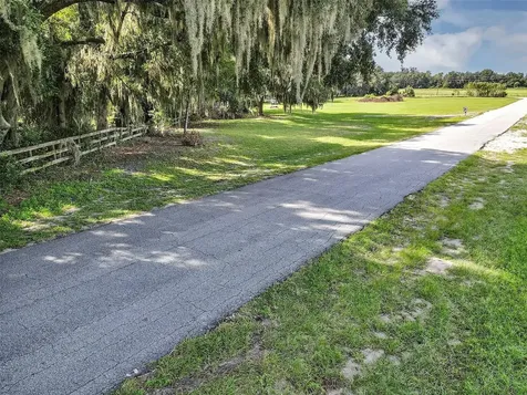510 Phillips Lane Wildwood FL 34785