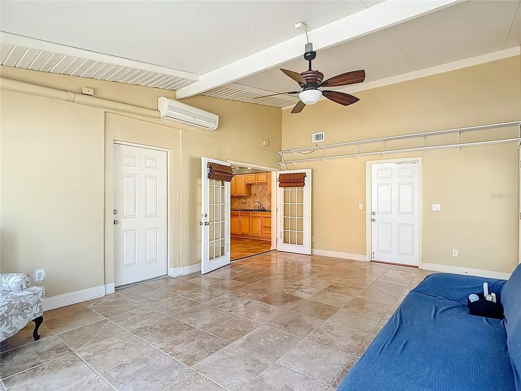 4323 5th Street Zephyrhills FL 33542