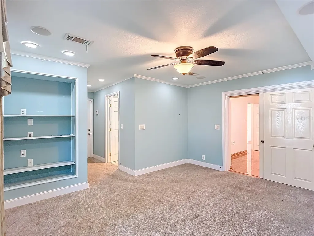 4323 5th Street Zephyrhills FL 33542