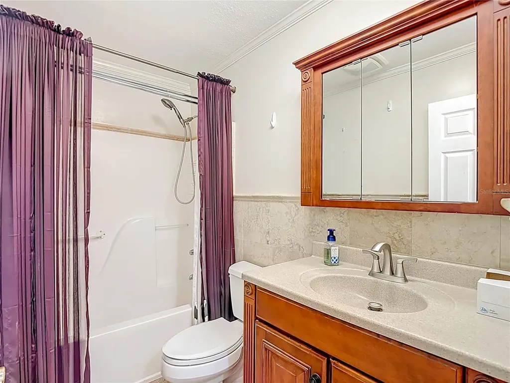 4323 5th Street Zephyrhills FL 33542