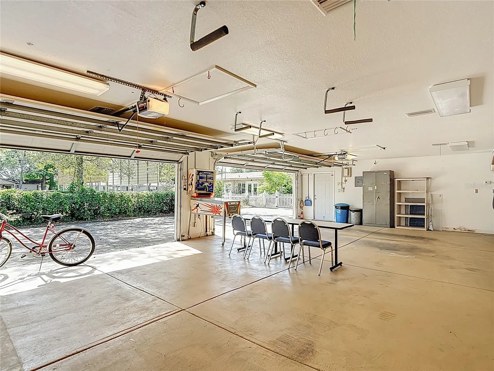 4323 5th Street Zephyrhills FL 33542