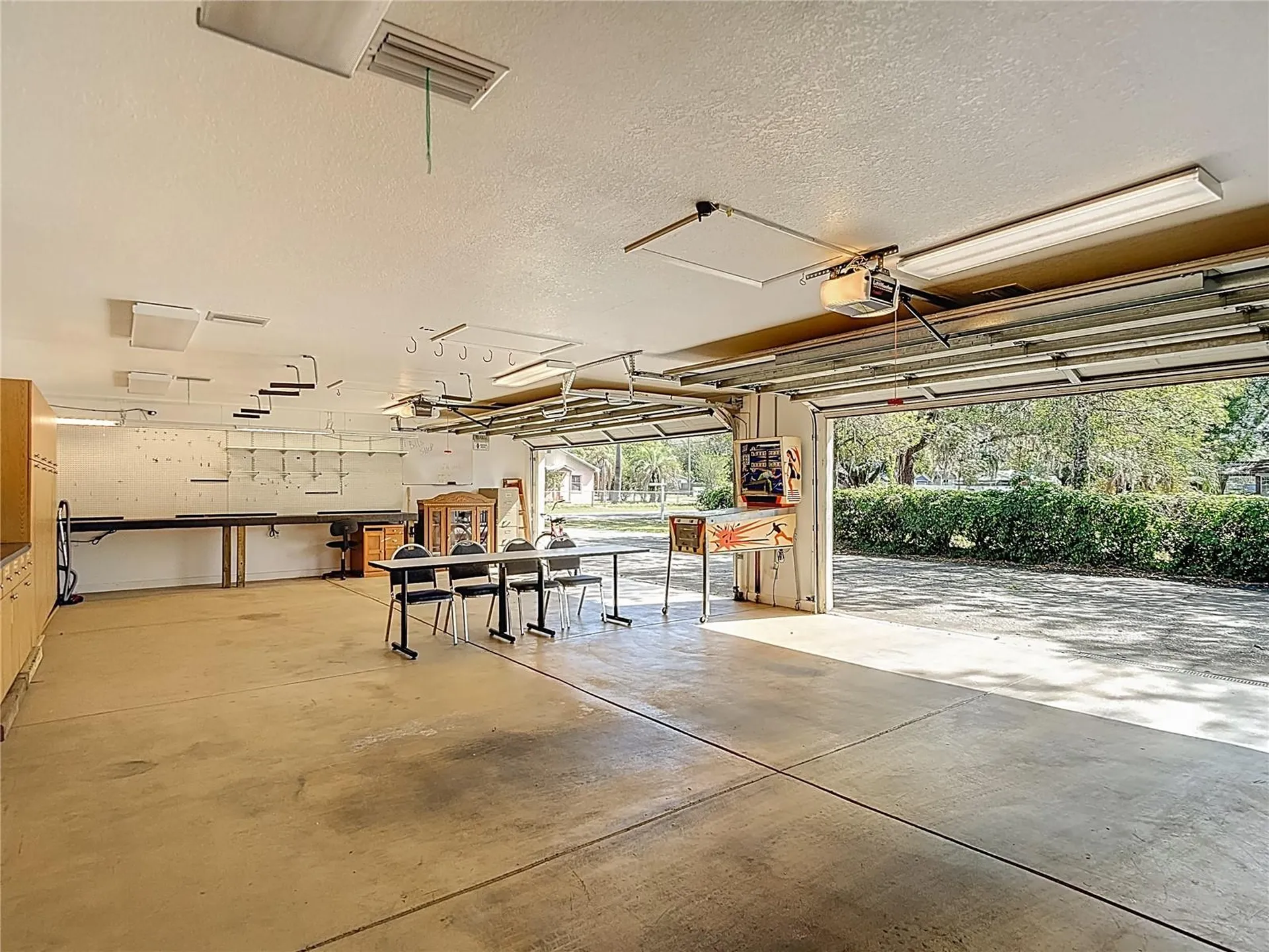 4323 5th Street Zephyrhills FL 33542