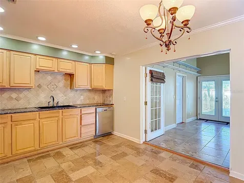 4323 5th Street Zephyrhills FL 33542