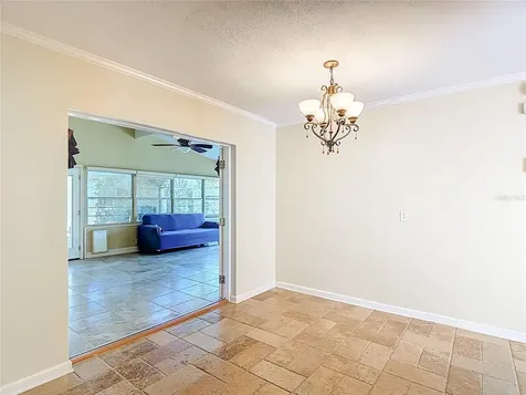 4323 5th Street Zephyrhills FL 33542