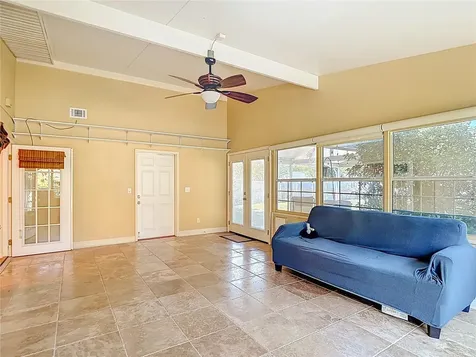 4323 5th Street Zephyrhills FL 33542